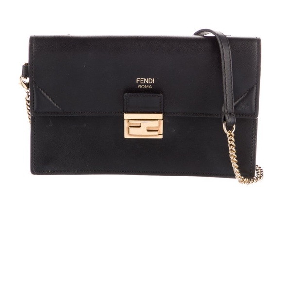 Fendi leather Kan U wallet on chain - Picture 4 of 7